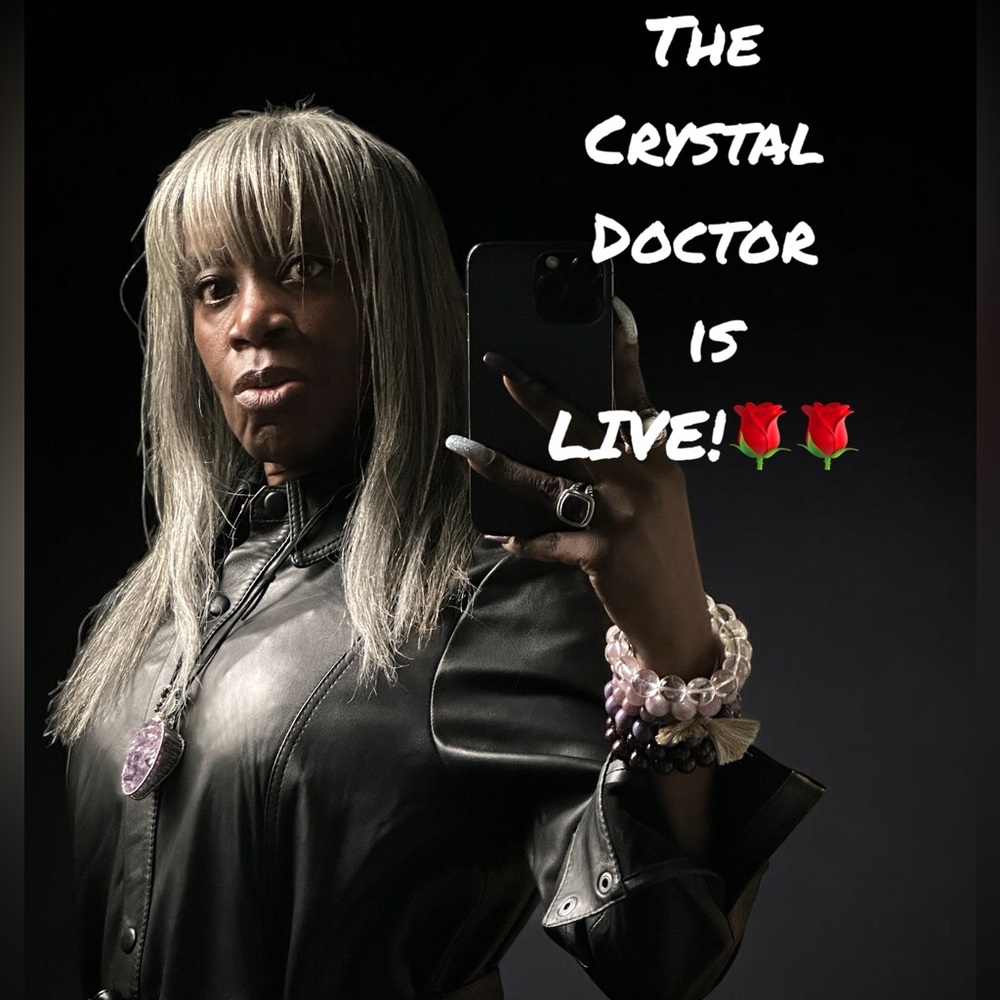 DrPsych_Faves12 is Live! Your Crystal Luxury Doctor! Gold ⭐️ Posh Ambassador!